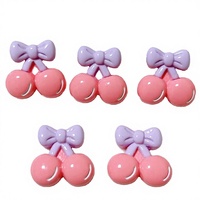 Breloques de téléphone personnalisables en résine, motif cerise et nœud kawaii, peintes à la main, à dos plat, pour la décoration du jour du poisson d'avril
