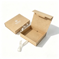 Boîte cadeau en carton en forme de livre avec logo personnalisé de luxe pour cosmétiques, vêtements, écharpes, oreillers