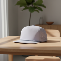 Casquette de baseball en polyester 5 panneaux personnalisée de haute qualité avec logo brodé, motif léopard, trous découpés au laser, imperméable, pour le sport et le golf, OEM