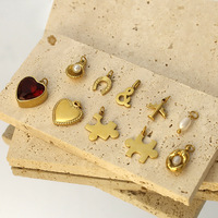 Vintage minimalistische hartketting Hypoallergene roestvrijstalen hanger Unisex Dames Heren Verjaardag Valentijnsdag