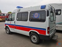 Ambulance professionnelle JMC ICU Diesel, voiture-hôpital, nouvelle transmission manuelle, toit surélevé, norme d'émission EURO 5