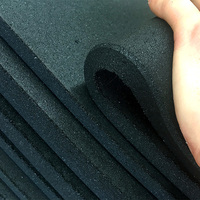 Carreaux de sol élastiques en caoutchouc pour gym Tapis d'haltérophilie avec granulés EPDM Feuilles de caoutchouc essentielles pour l'entraînement physique