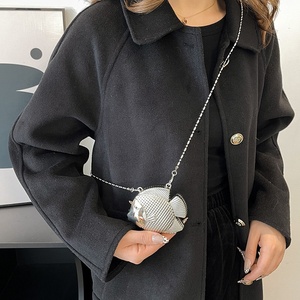 Sac à main de luxe en acrylique scintillant pour femme, mini sac poisson, pochette de soirée, sac de mariage, sac à chaîne de créateur doré, collection 2026 - Product Image 5