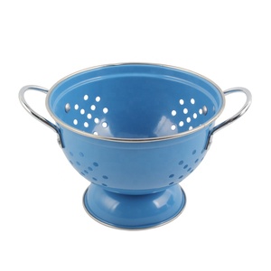 Passoire en émail bleu clair avec poignées en acier inoxydable, bol à fruits durable, passoire de cuisine, lavage à la main uniquement - Product Image 4