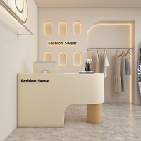 Bureau d'accueil moderne en bois laqué durable pour femmes, idéal pour les hôtels, les centres commerciaux, les écoles et les espaces commerciaux