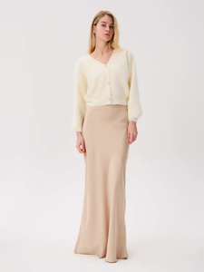 2026 Atacado Suéter Feminino Macio, Aconchegante e Fofo, Tricô Chique com Decote em V e Pele Sintética, Cardigã Elegante Abotoado de Manga Longa Cropped Felpudo - Product Image 5
