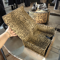 Boîte magnétique personnalisée AOPA avec ruban |   Emballage rigide pliable pour cadeaux de vêtements de luxe