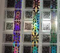 Autocollant d'hologramme de Code QR découpé à l'emporte-pièce personnalisé en PET recyclé de haute qualité étiquette holographique EAS RF étiquettes d'emballage en gros