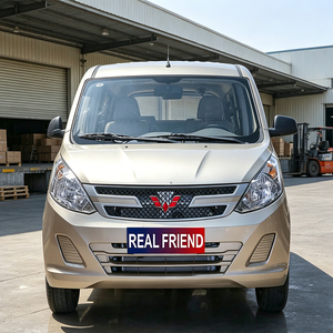 Véhicule d'<span class=keywords><strong>occasion</strong></span> Wuling Rongguang <span class=keywords><strong>Chevrolet</strong></span> V N400 à conduite à gauche (LHD) – Grande capacité de chargement pour petits groupes et navettes touristiques - Product Image 1
