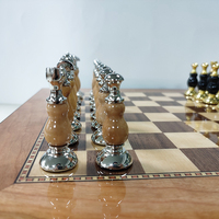 Jeu d'échecs chinois pliable de luxe Nian Diceworks MT09 en alliage de zinc de haute qualité avec horloge d'échecs et emballage en bois