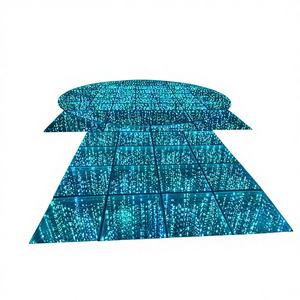 SMOOTH Iron - Plataforma de Escenario Cuadrada Luminosa LED para Eventos de Boda, con Diseño de Espejo, 60 cm x 60 cm - Product Image 1