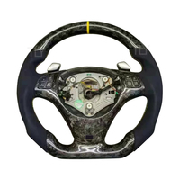 Volant en cuir personnalisé avec finition carbone pour BMW E90 E92 E82 E87 E88 E81 M3 Série E, accessoire intérieur adaptable à la voiture