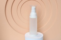 Bouteille Pompe Airless en PP pour Crème Épaisse et Lotion, Blanc Givré Opaque, Sans Gaz, Vente en Gros