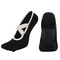 Chaussettes de yoga antidérapantes à cinq orteils pour femmes, en coton tricoté, antidérapantes, à revers court, pour l'été, avec sangles croisées, ODM professionnel
