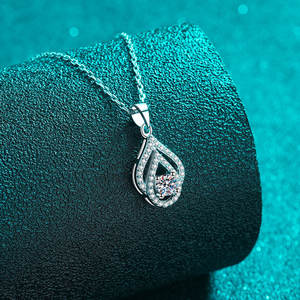 Trendy <b>Fine</b> Jewelry Manufacture Hot Sale 925 Sterling Silver <b>Chain</b> <b>Necklace</b> Water Drop Moissanite Pendant <b>Necklace</b> for Women - Product Image 5