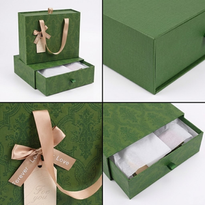 Custom Luxury Paper Magnet Folding Paper Packaging Box With Magnetic for Shoe and Gift - Product Image 2