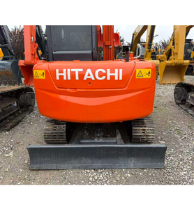 Excavatrice compacte d'occasion Hitachi ZX60 à faible nombre d'heures de fonctionnement, économique et largement utilisée dans les projets agricoles - Product Image 5