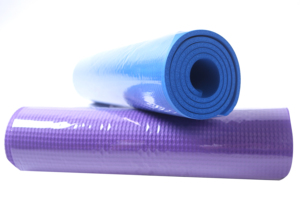 Esterilla de yoga antideslizante y antidesgarros, de alta resistencia, profesional, para entrenamiento, yoga, pilates y ejercicios en el suelo, con correa de transporte. - Product Image 2