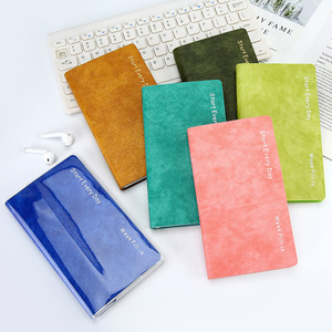 Carnet de planification hebdomadaire A6, couverture en similicuir souple gaufré, organisateur d'horaire quotidien pour les voyages, le bureau, l'école, les affaires - Product Image 1