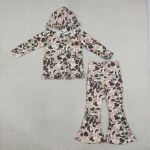 Ensemble de survêtement pour petites filles RTS Boutique, collection saison de chasse, avec haut à capuche imprimé camouflage et pantalon évasé à volants - Product Image 4