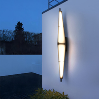 Lampe murale LED moderne et simple pour extérieur, étanche IP65, en acier inoxydable et polycarbonate, lumière blanche chaude douce 2700K, garantie 3 ans, pour balcon