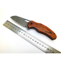 Type de matériel en acier inoxydable utilitaire extérieur tactique survie Camping pliant couteaux de poche couteau de chasse
