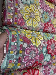 厂家直销供应BDA Panna 8序列重锦缎工作面料蝴蝶刺绣网婚庆服装散装价格 - Product Image 4