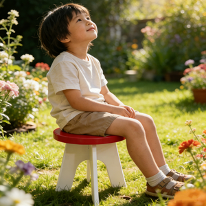 Tabouret Enfant 2026 Durable et Sûr, Antidérapant en Bois, Siège Léger pour l'Apprentissage <span class=keywords><strong>de</strong></span> la Propreté, Idéal pour Salle <span class=keywords><strong>de</strong></span> Jeux et Chambre à Coucher, Petits Tabourets Chaises - Product Image 2