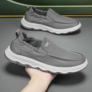 Gran oferta de zapatos informales de lona para hombre, zapatos de tela tradicionales de Beijing, zapatos para caminar - Product Image 3