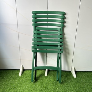 Vente en gros de chaises longues de plage en plein air chaises de <span class=keywords><strong>jardin</strong></span> pliantes de pique-nique en <span class=keywords><strong>plastique</strong></span> blanc - Product Image 4