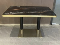 Table de salle à manger rectangulaire moderne de luxe avec plateau en marbre noir et base en acier inoxydable, mobilier commercial pour café, bistrot, hôtel
