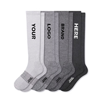 Chaussettes de compression respirantes mi-mollet personnalisées pour le sport en extérieur, chaussettes athlétiques longues pour hommes
