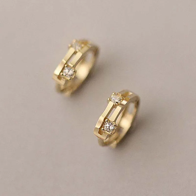 Shiny cz simple 9k gold earring designs for women