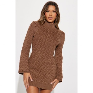 ชุดเดรสไหมพรมคอสูงทรงเข้ารูปสไตล์วินเทจยุโรป กระโปรงผ้าขนสัตว์ถักลายใหม่ - Product Image 2