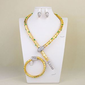 Collier Serpent Luxueux Haut de Gamme ZX Europe Amérique, Chaîne de Cou Dorée Exagérée pour Femme, Personnalisation d'Usine - Product Image 2