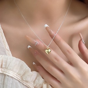 Collar de plata de ley S925 con colgante de corazón dorado para mujer, cadena de serpiente de lujo ligero, joyería de regalo. - Product Image 1