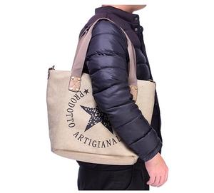 Sac fourre-tout d'épaule en paille beige pour femme avec motif étoile et lettres, décontracté, pour usage quotidien, doublure en polyester, prêt pour la plage, tissé - Product Image 1