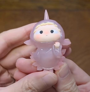 Heyone Black Play OZAI Mini Hood Adventure Gumball-Caja ciega estilo juguete de moda figurita coche o regalo de decoración de escritorio - Product Image 3