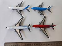 Modèles d'avion en alliage Pull Back avion de passagers Boeing 777 A380 mini modèle d'avion moulé sous pression jouets avion pour enfant