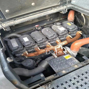 Excavadora sobre orugas Doosan DX530LC usada de importación original de 53 toneladas con motor y bomba Doosan a la venta - Product Image 3