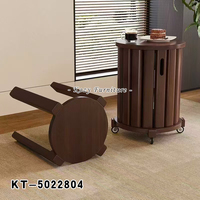 Ensemble table basse et chaises rondes en bois, style luxe léger pour la maison