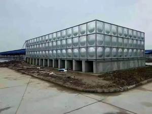 Réservoir d'eau en acier inoxydable à panneaux composites de grande capacité de <span class=keywords><strong>5000</strong></span> <span class=keywords><strong>litres</strong></span> / Réservoir de stockage en acier galvanisé - Product Image 1