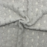 Tissu tricoté en nylon et élasthanne beige doux, imitation fourrure de lapin, extensible et moelleux, idéal pour les sous-vêtements et les cardigans d'automne-hiver pour femmes