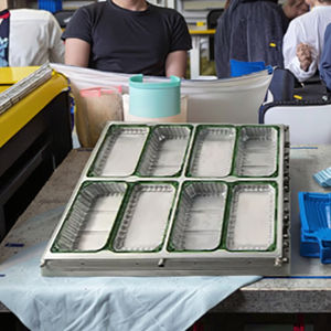 HengXing HX-AM06 High-Speed Full Automatic Aluminum Thermoforming Molds <strong>PET</strong> PE PS PVC ABS Grape Box Plastic Vacuum Forming - Product Image 1