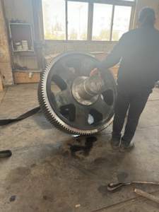 Eixo de Transmissão de Alta Resistência para Britador de Pedra e Moinho de Bolas - Peça de Reposição para Máquinas de Mineração - Product Image 5