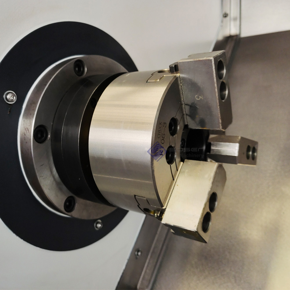 新型金属斜床数控车削车床