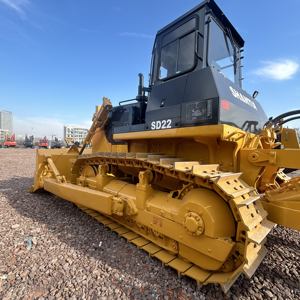 Niveleuse sur chenilles Shantui SD22 d'occasion, 23,5 tonnes, moteur Cummins, pompe, capacité de nivellement de 4,6 m, puissance de 175 kW, modèle 2024, 99 % neuve, prête pour la neige - Product Image 2