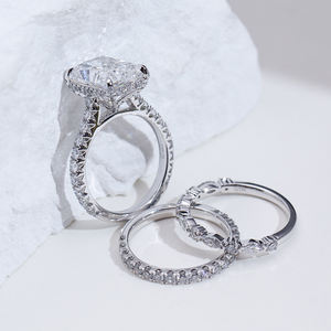 แหวนเพชรทรงเรเดียนท์ 14K รุ่น MSR-2042 ของ Messi Jewelry สำหรับผู้หญิง - Product Image 2