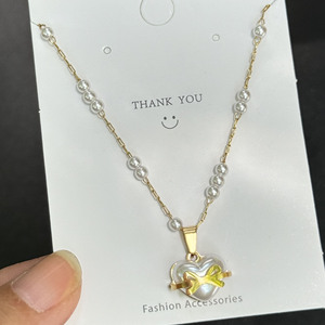 Catene <span class=keywords><strong>di</strong></span> <span class=keywords><strong>perle</strong></span> fatte a mano <span class=keywords><strong>con</strong></span> <span class=keywords><strong>fiocco</strong></span> d'oro a forma <span class=keywords><strong>di</strong></span> cuore ciondolo <span class=keywords><strong>di</strong></span> <span class=keywords><strong>perle</strong></span> carino bella <span class=keywords><strong>collana</strong></span> girocollo per ragazze - Product Image 5