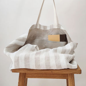 حقيبة تسوق مخصصة فضفاضة من الكتان الأوروبي، حقيبة يد كبيرة الحجم تُحمل على الكتف للشاطئ مع جيوب - Product Image 1